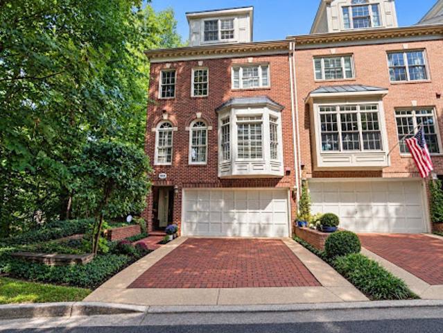 House for sale in Washington