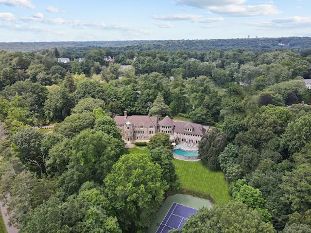 House for sale in Harrison, New York