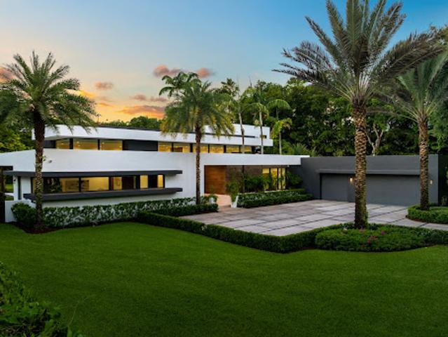 House for sale in Pinecrest, Florida