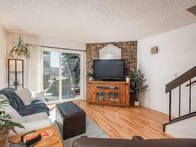 House for sale in Lakewood House for sale in Lakewood