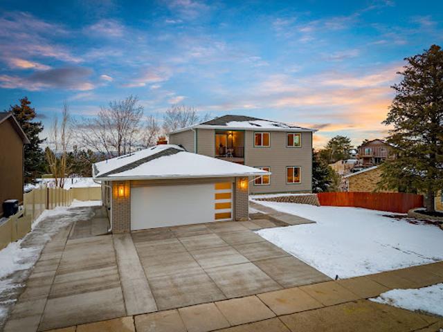 House for sale in Sandy, Utah