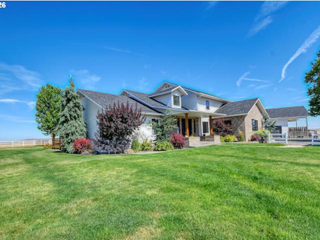 House for sale in Oregonia