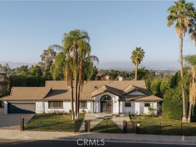 House for sale in Tarzana Neighborhood Council District, Los Angeles