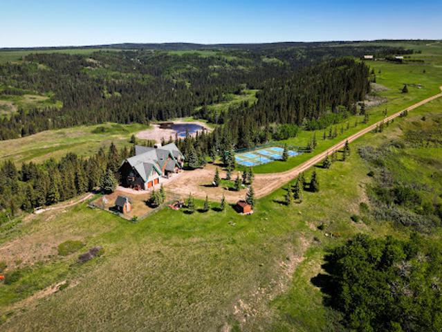 House for sale in Irvine, Alberta