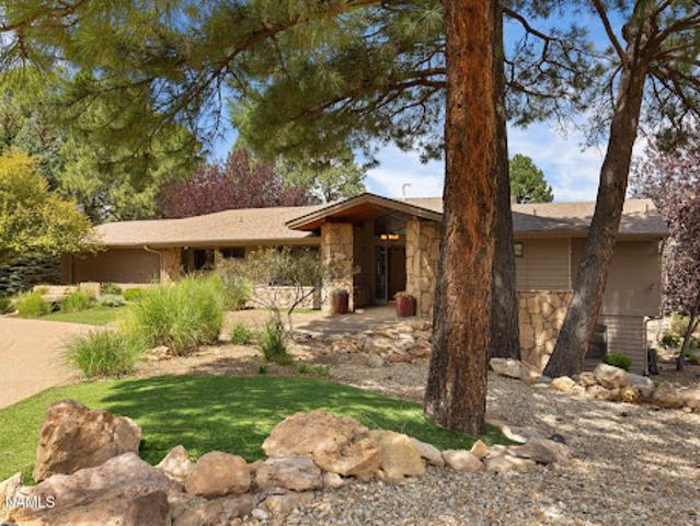House for sale in Flagstaff, Coconino County