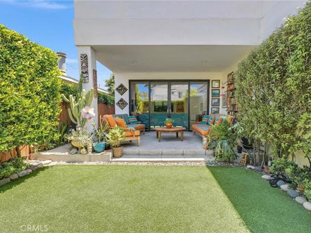 House for sale in Long Beach, California