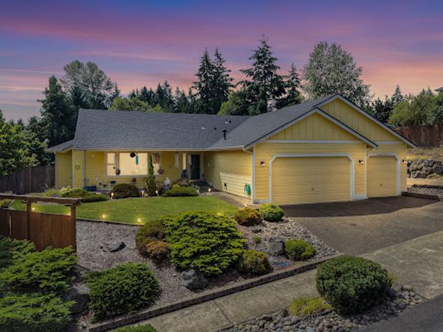 House for sale in Puyallup, Washington