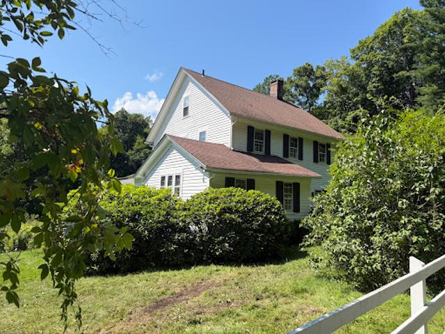 House for sale in Bridgewater, Connecticut