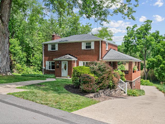 House for sale in Bethel Park, Pennsylvania