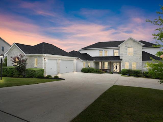 House for sale in Lakeway, Travis County