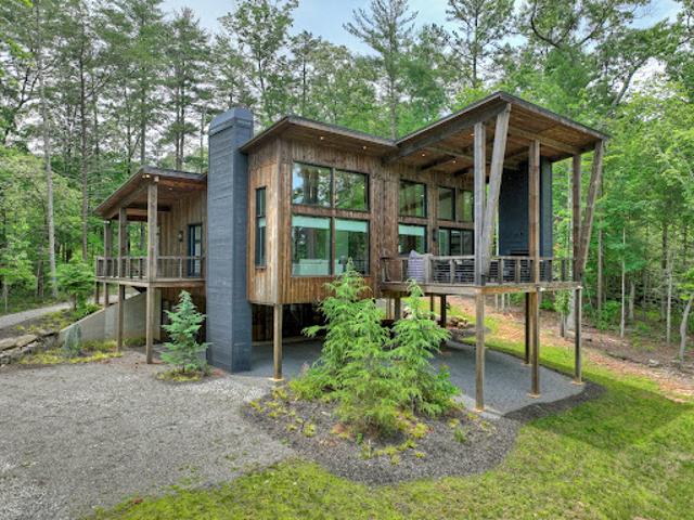 House for sale in Blue Ridge, Georgia