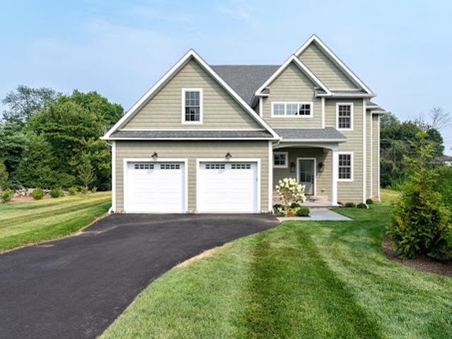 House for sale in Cos Cob, Connecticut