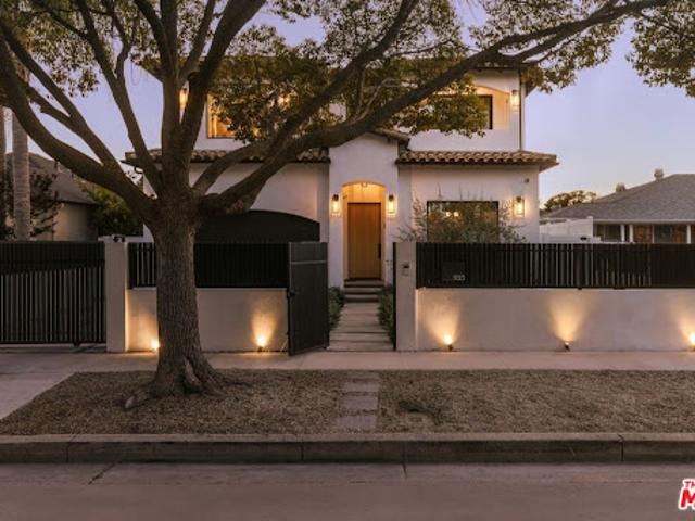 House for sale in Canoga Park, California