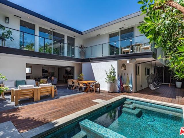 House for sale in Canoga Park, California