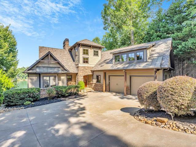 House for sale in Six Mile Run, South Carolina