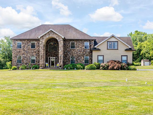 House for sale in Phillipsburg, New Jersey