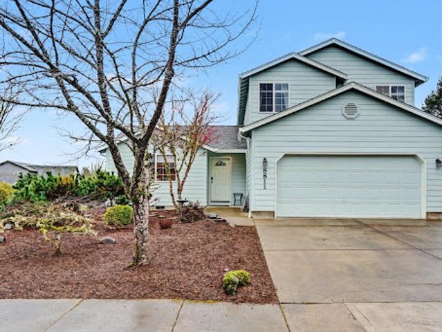 House for sale in Oregonia