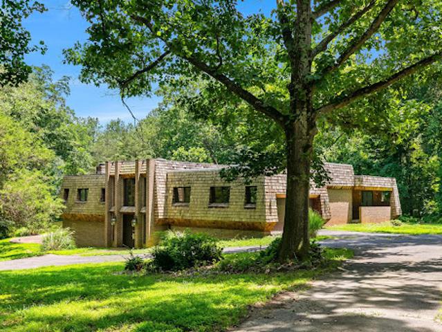 House for rent in West Mclean