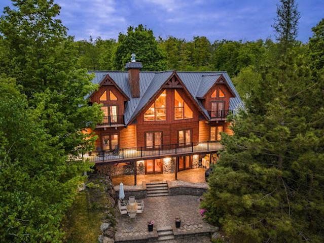 House for sale in Memphrémagog, Quebec