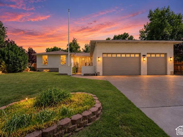 House for sale in Holladay, Salt Lake County