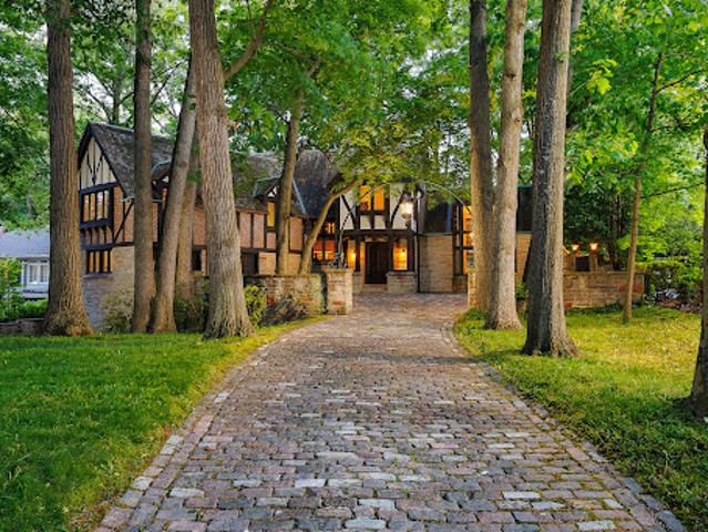House for sale in Toronto, Golden Horseshoe
