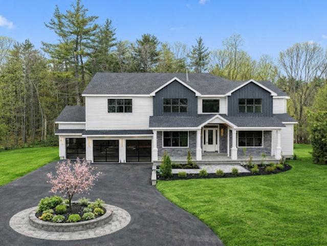 House for sale in Sudbury, Middlesex County