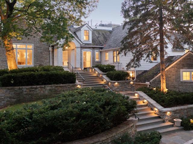 House for sale in Minneapolis, Hennepin County
