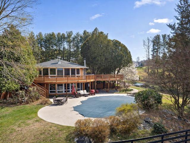 House for sale in Virginia
