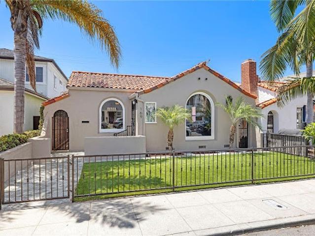 House for sale in Long Beach, California