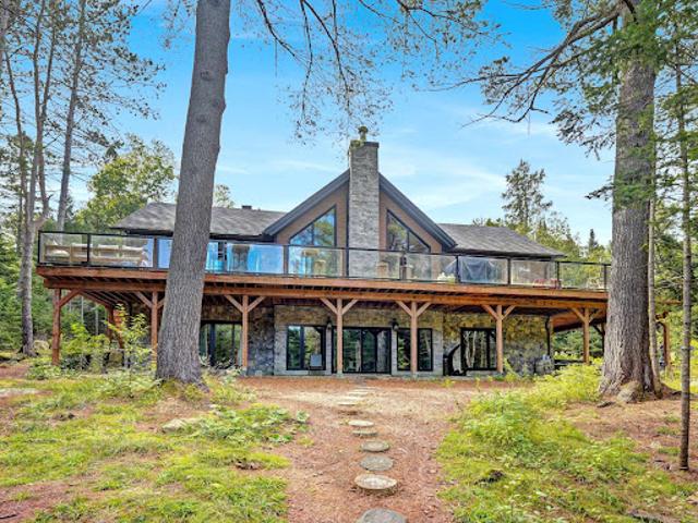 House for sale in Saint-Adolphe-d'Howard, Laurentides