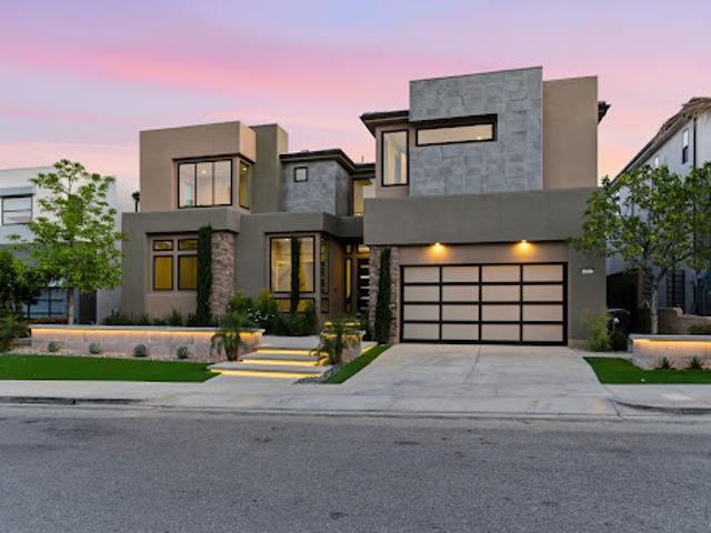 House for sale in Canoga Park, California