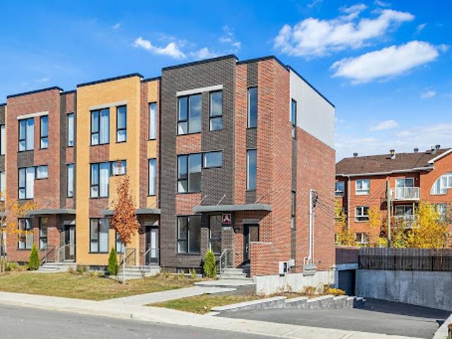 House for sale in Lasalle, Ontario