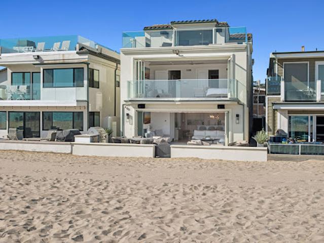 House for sale in Corona Del Mar, California