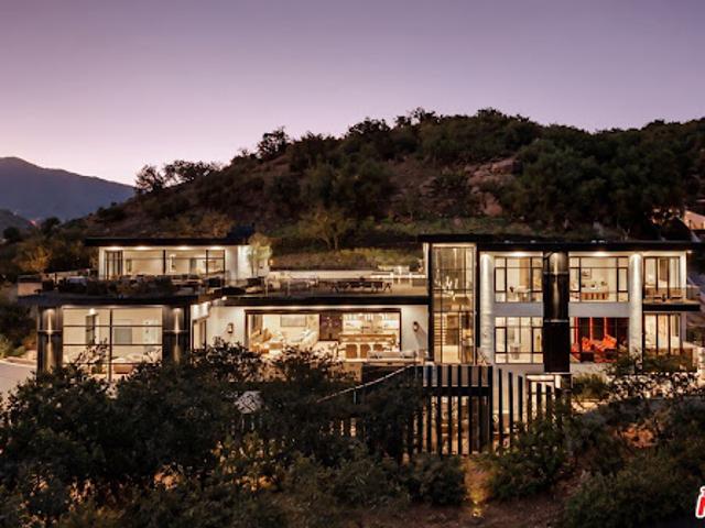 House for sale in Westlake Village, Los Angeles County
