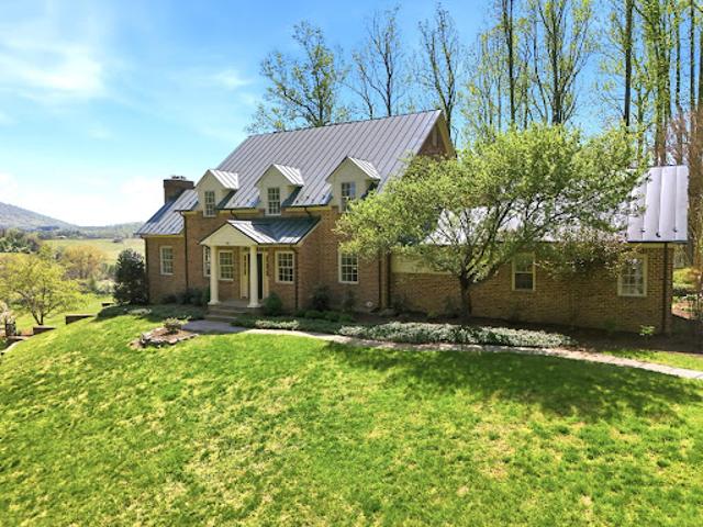 House for sale in Virginia