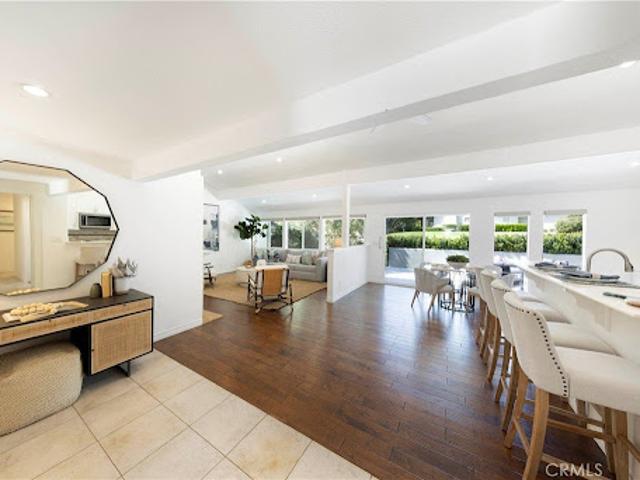 House for sale in Corona Del Mar, California