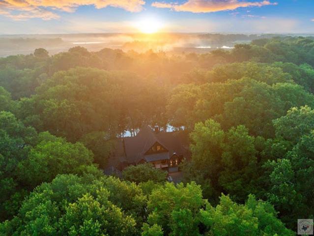House for sale in Broken Bow, Oklahoma