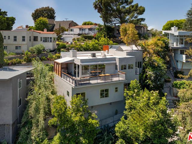 House for sale in Canoga Park, California