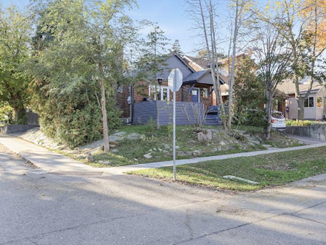 House for sale in Toronto, Golden Horseshoe