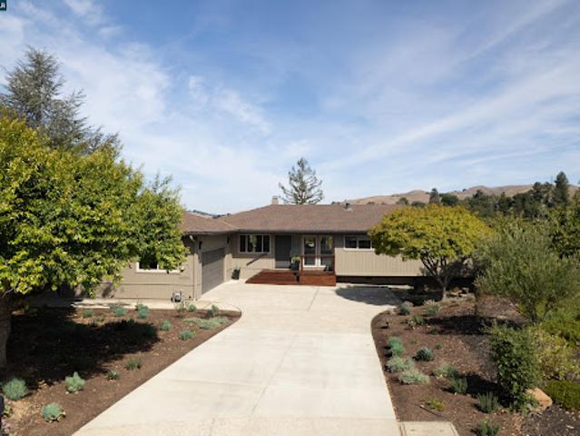 House for sale in Moraga, Contra Costa County