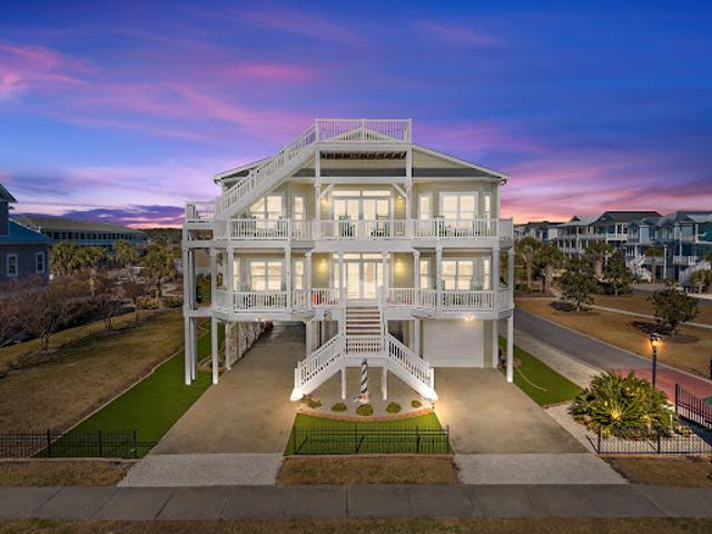 House for sale in Ocean Isle Beach, North Carolina
