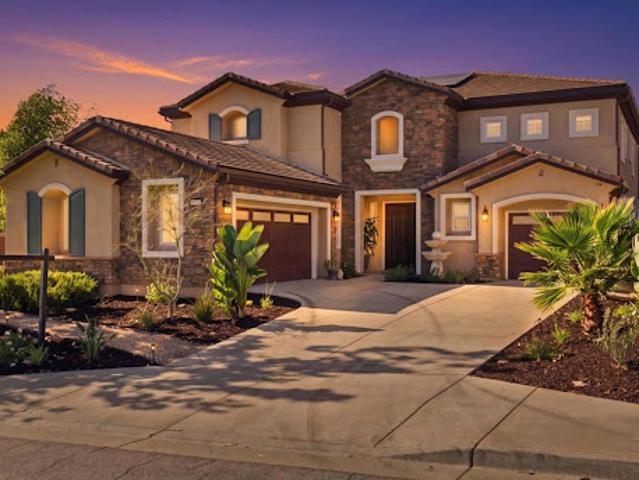 House for sale in Oceanside, San Diego County