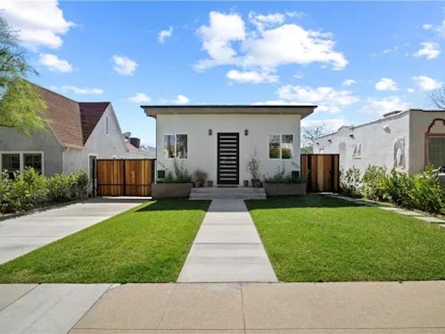House for sale in Canoga Park, California