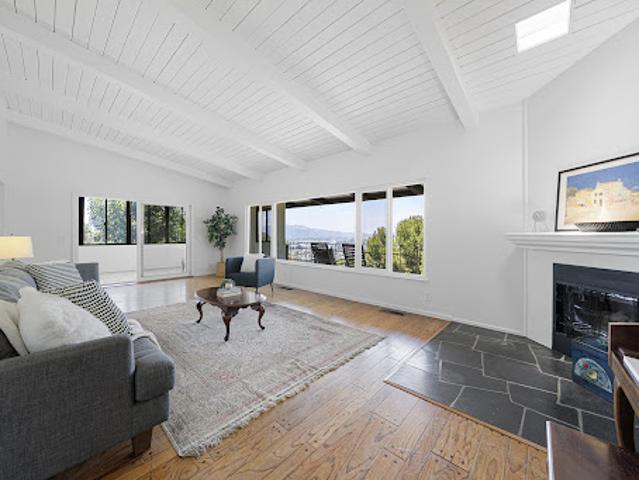 House for sale in Canoga Park, California