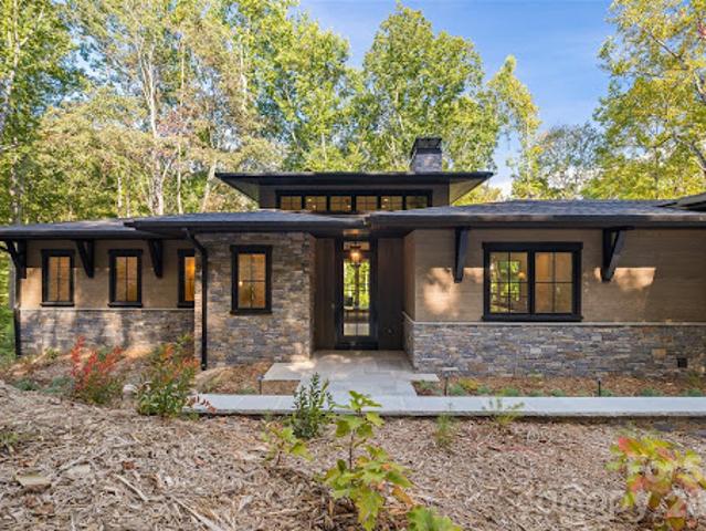 House for sale in Asheville, Buncombe County