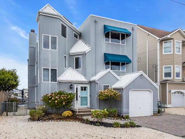 House for sale in Normandy Beach, New Jersey