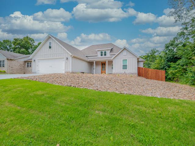 House for sale in Ark