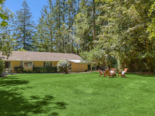House for sale in Bainbridge Island, Washington