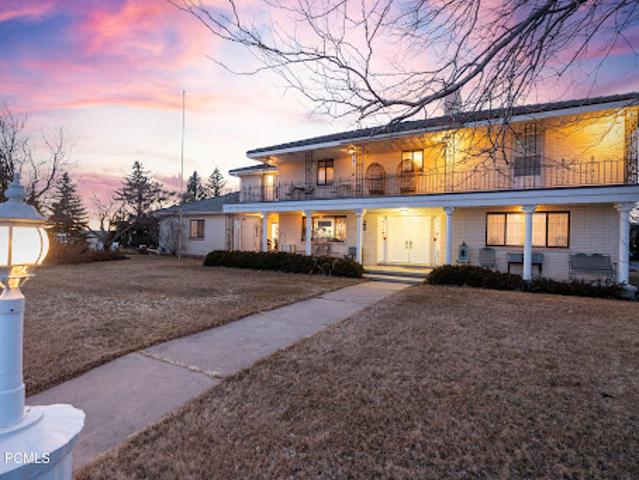 House for sale in Altamont, Utah