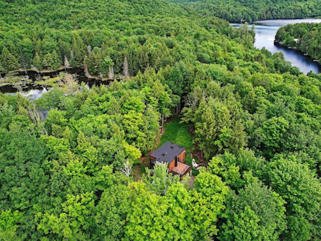 House for sale in Les Collines-de-l'outaouais, Quebec